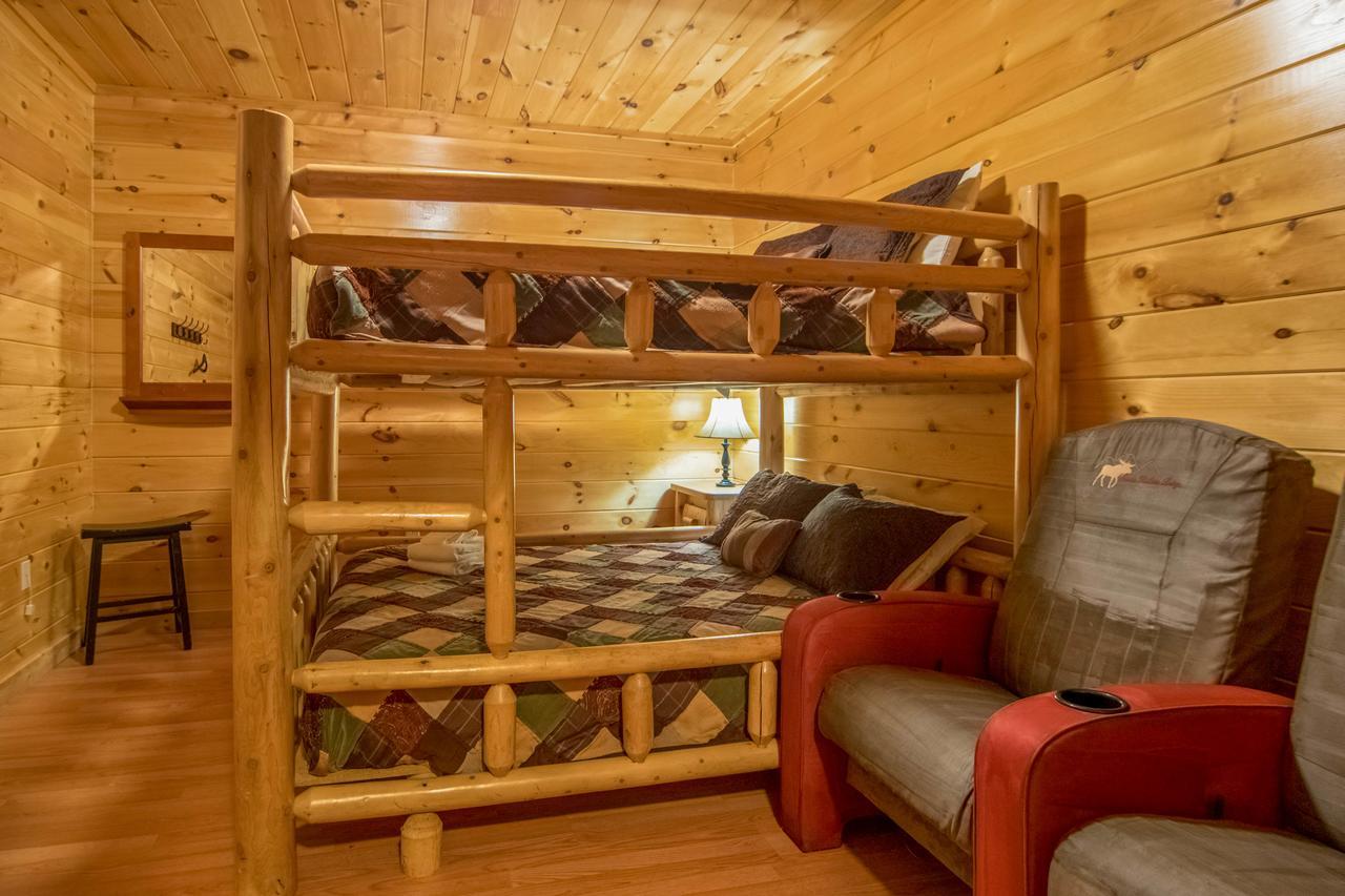 Moose Hollow Lodge Pigeon Forge Esterno foto